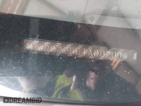 2001 Honda Accord EX с VIN 1HGCG22561A002006, выставлен на аукционе IAAI как лот 43515841 с пробегом 337 330 миль миль и . История ставок и продаж доступна на DreamBid. Изображение 9.