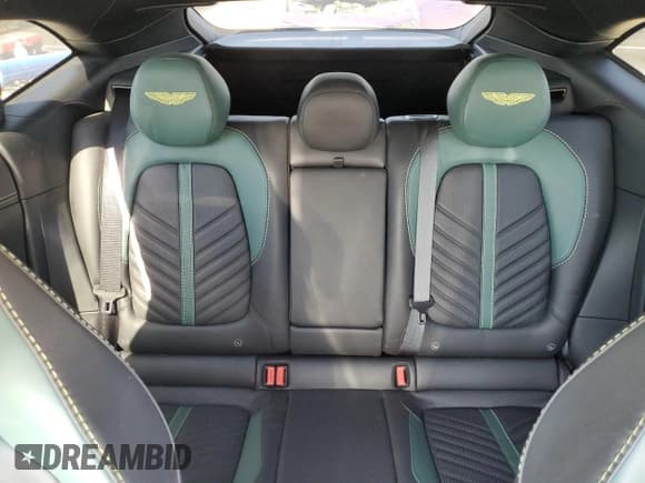 ✅ 2023 Aston Martin DBX 707 • VIN: SD7VUJBW4PTV06747 • Lot: 86860915. Wystawiony na Copart z przebiegiem 12 589 mil. Bezpłatny archiwum sprzedaży aukcyjnych z USA i szczegółowy raport historii pojazdu na DreamBid. Zdjęcie 10.