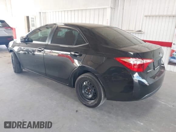 ✅ 2018 Toyota Corolla SE • VIN: 5YFBURHE1JP850129 • Lot: 43533931. Listed on IAAI with 374,360 mi. Free auction sales archive from the USA and detailed vehicle history report at DreamBid. Image 3.