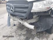 ✅ 2022 Mercedes-Benz Sprinter Cargo • VIN: W1Y4EBHY8NT108294 • Lot: 41569188. Wystawiony na IAAI z przebiegiem 140 854 mil. Bezpłatny archiwum sprzedaży aukcyjnych z USA i szczegółowy raport historii pojazdu na DreamBid. Zdjęcie 6.