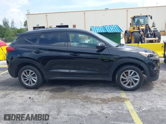 2016 Hyundai Tucson Limited z VIN KM8J33A23GU021906, wystawiony jako IAAI lot #42882911 z przebiegiem 134 985 mil mil oraz . Historia ofert i sprzedaży dostępna na DreamBid. Obrazek 13.