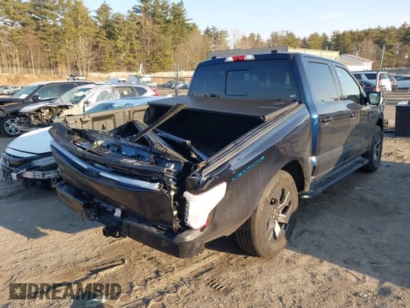 ✅ 2023 Ford F-150 Lightning Pro • VIN: 1FT6W1EV7PWG33511 • Lot: 41761149. Listed on IAAI with 10,501 mi. Free auction sales archive from the USA and detailed vehicle history report at DreamBid. Image 4.