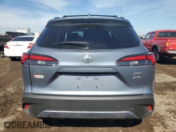 ✅ 2024 Toyota Corolla Cross XLE • VIN: 7MUDAABG2RV106366 • Lot: 48178905. Listed on Copart with 5,037 mi. Free auction sales archive from the USA and detailed vehicle history report at DreamBid. Image 6.