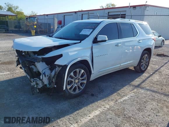 2020 Chevrolet Traverse Premier with VIN 1GNEVKKW6LJ105846, listed as a IAAI auction lot 43315481 with 149,347 mi miles and . Bid and sale history available at DreamBid. Image 2.