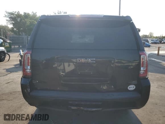 ✅ 2017 GMC Yukon SLE • VIN: 1GKS1AKC5HR353526 • Lot: 69611895. Wystawiony na Copart z przebiegiem 148 149 mil. Bezpłatny archiwum sprzedaży aukcyjnych z USA i szczegółowy raport historii pojazdu na DreamBid. Zdjęcie 6.