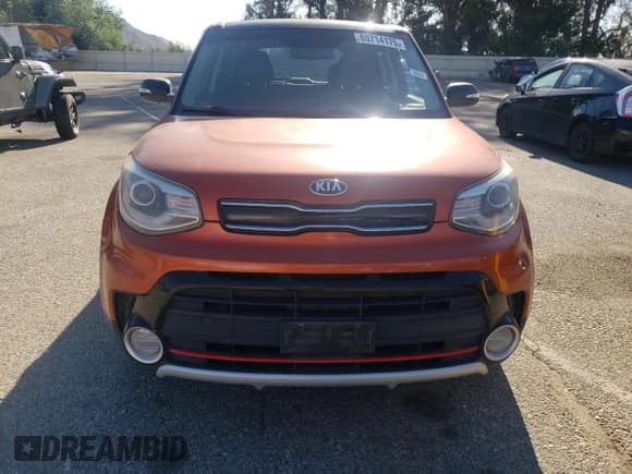✅ 2018 Kia Soul + • VIN: KNDJX3AA5J7578726 • Лот: 89714175. Опубликован ранее на Copart с пробегом 123 972 миль. Бесплатный доступ к архиву аукционных продаж из США и подробный отчёт об истории автомобиля на DreamBid. Изображение 5.