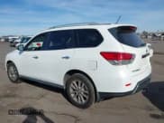 ✅ 2014 Nissan Pathfinder SL • VIN: 5N1AR2MN0EC704373 • Lot: 41375368. Wystawiony na IAAI z przebiegiem 158 784 mil. Bezpłatny archiwum sprzedaży aukcyjnych z USA i szczegółowy raport historii pojazdu na DreamBid. Zdjęcie 3.