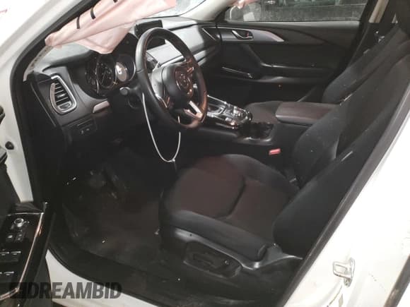✅ 2020 Mazda CX-9 Sport • VIN: JM3TCBBY7L0410292 • Lot: 42174323. Wystawiony na Copart z przebiegiem 15 043 mil. Bezpłatny archiwum sprzedaży aukcyjnych z USA i szczegółowy raport historii pojazdu na DreamBid. Zdjęcie 7.