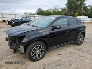 2018 Mitsubishi Outlander SE с VIN JA4AR3AW2JU000441, выставлен на аукционе Copart как лот 82277365 с пробегом 103 067 миль миль и Списание • Salvage title. История ставок и продаж доступна на DreamBid. Изображение 1.