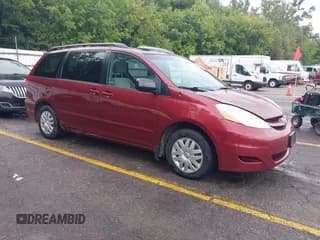 ✅ 2006 Toyota Sienna LE • VIN: 5TDZA23C56S586206 • Lot: 43148988. Listed on IAAI with 233,863 mi. Free auction sales archive from the USA and detailed vehicle history report at DreamBid. Image 1.