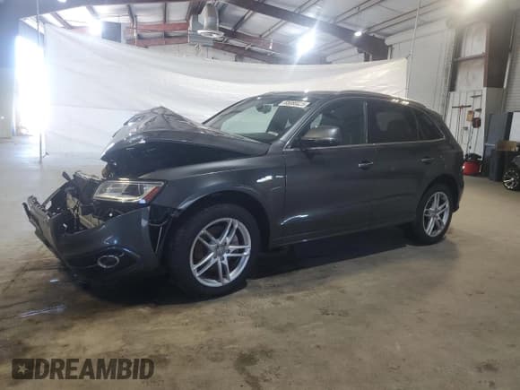 ✅ 2015 Audi Q5 Premium Plus • VIN: WA1DGAFP7FA095404 • Lot: 85080025. Wystawiony na Copart z przebiegiem 70 550 mil. Bezpłatny archiwum sprzedaży aukcyjnych z USA i szczegółowy raport historii pojazdu na DreamBid. Zdjęcie 1.