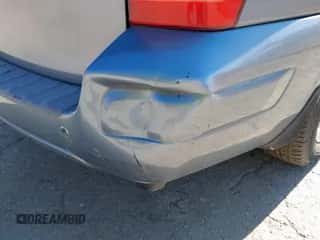 2008 Hyundai Entourage GLS z VIN KNDMC233986046171, wystawiony jako IAAI lot #43068404 z przebiegiem 134 832 mil mil oraz . Historia ofert i sprzedaży dostępna na DreamBid. Obrazek 6.