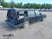 ✅ 1994 Volvo 940 • VIN: YV1JW8705R1096281 • Lot: 39701679. Wystawiony na IAAI z przebiegiem 193 855 mil. Bezpłatny archiwum sprzedaży aukcyjnych z USA i szczegółowy raport historii pojazdu na DreamBid. Zdjęcie 4.