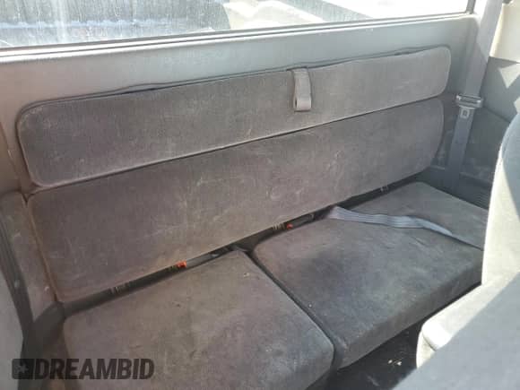 2001 Dodge Dakota Sport with VIN 1B7GG22N71S336152, listed as a Copart auction lot 70697244 with 256,693 mi miles and Salvage title. Bid and sale history available at DreamBid. Image 10.