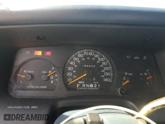 ✅ 1996 Ford Crown Victoria Police • VIN: 2FALP71W3TX170322 • Лот: 60784005. Опубликован ранее на Copart с пробегом 169 836 миль. Бесплатный доступ к архиву аукционных продаж из США и подробный отчёт об истории автомобиля на DreamBid. Изображение 9.