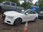 ✅ 2020 Audi A3 Premium Plus • VIN: WAUCUGFF3LA098989 • Lot: 42431436. Wystawiony na IAAI z przebiegiem 47 791 mil. Bezpłatny archiwum sprzedaży aukcyjnych z USA i szczegółowy raport historii pojazdu na DreamBid. Zdjęcie 15.