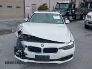 ✅ 2017 BMW 3 Series 320i xDrive • VIN: WBA8E5G38HNU44076 • Лот: 43557943. Опубликован ранее на IAAI с пробегом 140 100 миль. Бесплатный доступ к архиву аукционных продаж из США и подробный отчёт об истории автомобиля на DreamBid. Изображение 12.