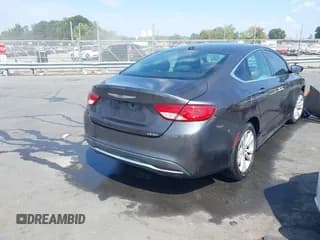 ✅ 2016 Chrysler 200 Limited • VIN: 1C3CCCAB4GN129365 • Lot: 43281687. Wystawiony na IAAI z przebiegiem 129 900 mil. Bezpłatny archiwum sprzedaży aukcyjnych z USA i szczegółowy raport historii pojazdu na DreamBid. Zdjęcie 4.