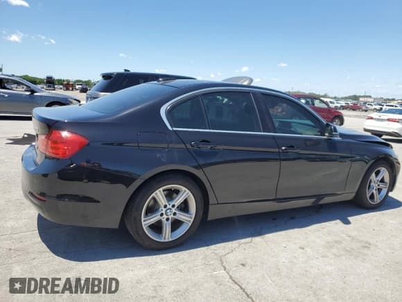 ✅ 2015 BMW 3 Series 328i • VIN: WBA3A5G57FNS82980 • Lot: 57552205. Wystawiony na Copart z przebiegiem 149 744 mil. Bezpłatny archiwum sprzedaży aukcyjnych z USA i szczegółowy raport historii pojazdu na DreamBid. Zdjęcie 3.