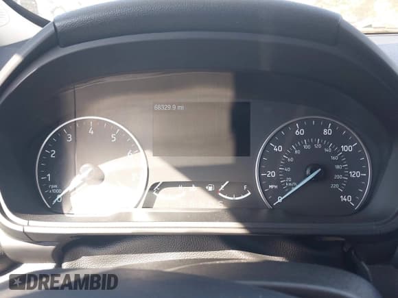 ✅ 2020 Ford EcoSport SES • VIN: MAJ6S3JL4LC327704 • Lot: 43301582. Wystawiony na IAAI z przebiegiem 68 329 mil. Bezpłatny archiwum sprzedaży aukcyjnych z USA i szczegółowy raport historii pojazdu na DreamBid. Zdjęcie 7.