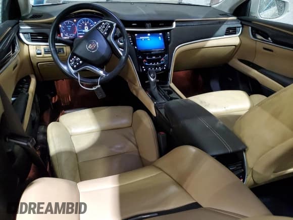 ✅ 2014 Cadillac XTS Premium • VIN: 2G61R5S32E9151209 • Lot: 49671235. Wystawiony na Copart z przebiegiem 114 401 mil. Bezpłatny archiwum sprzedaży aukcyjnych z USA i szczegółowy raport historii pojazdu na DreamBid. Zdjęcie 8.