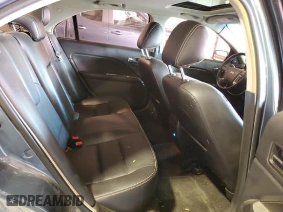 ✅ 2012 Ford Fusion SEL • VIN: 3FAHP0JAXCR104558 • Lot: 87241345. Wystawiony na Copart z przebiegiem 207 158 mil. Bezpłatny archiwum sprzedaży aukcyjnych z USA i szczegółowy raport historii pojazdu na DreamBid. Zdjęcie 10.