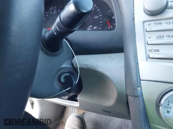 ✅ 2011 Toyota Camry LE • VIN: 4T1BF3EK8BU673340 • Лот: 43531906. Опубликован ранее на IAAI с пробегом 338 934 миль. Бесплатный доступ к архиву аукционных продаж из США и подробный отчёт об истории автомобиля на DreamBid. Изображение 11.