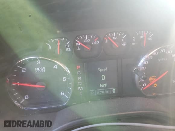 ✅ 2015 Chevrolet Silverado 2500HD Work Truck • VIN: 1GC2KUEG4FZ538561 • Lot: 90722545. Listed on Copart with 140,943 mi. Free auction sales archive from the USA and detailed vehicle history report at DreamBid. Image 9.