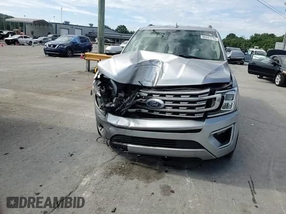 ✅ 2020 Ford Expedition Max Limited • VIN: 1FMJK1KT9LEA86729 • Lot: 66341715. Wystawiony na Copart z przebiegiem 109 577 mil. Bezpłatny archiwum sprzedaży aukcyjnych z USA i szczegółowy raport historii pojazdu na DreamBid. Zdjęcie 14.