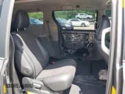 ✅ 2014 Toyota Sienna SE • VIN: 5TDXK3DC8ES443113 • Lot: 42735795. Wystawiony na IAAI z przebiegiem 235 269 mil. Bezpłatny archiwum sprzedaży aukcyjnych z USA i szczegółowy raport historii pojazdu na DreamBid. Zdjęcie 8.