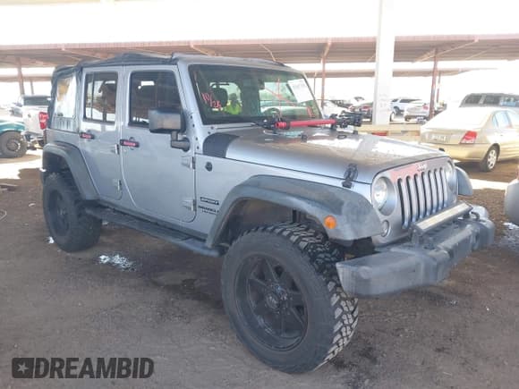 ✅ 2016 Jeep Wrangler Unlimited Sport • VIN: 1C4BJWDGXGL129081 • Lot: 43567358. Listed on IAAI with 120,099 mi. Free auction sales archive from the USA and detailed vehicle history report at DreamBid. Image 1.