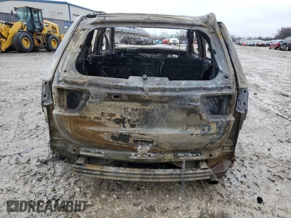 ✅ 2018 Jeep Grand Cherokee • VIN: 2C4RJFBG2JC167834 • Lot: 65264445. Listed on Copart with Not provided. Free auction sales archive from the USA and detailed vehicle history report at DreamBid. Image 6.