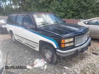 ✅ 1994 GMC Suburban • VIN: 1GDFK16K8RJ719308 • Lot: 42842450. Wystawiony na IAAI z przebiegiem 257 346 mil. Bezpłatny archiwum sprzedaży aukcyjnych z USA i szczegółowy raport historii pojazdu na DreamBid. Zdjęcie 1.