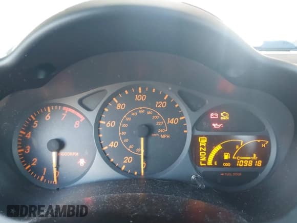 ✅ 2003 Toyota Celica GT • VIN: JTDDR32T130147304 • Lot: 43706837. Wystawiony na IAAI z przebiegiem 109 818 mil. Bezpłatny archiwum sprzedaży aukcyjnych z USA i szczegółowy raport historii pojazdu na DreamBid. Zdjęcie 7.