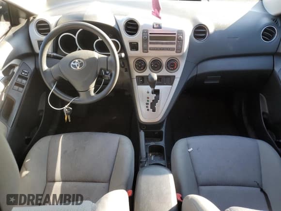 ✅ 2010 Toyota Matrix • VIN: 2T1KU4EE6AC206701 • Лот: 85828685. Опубликован ранее на Copart с пробегом Не указан. Бесплатный доступ к архиву аукционных продаж из США и подробный отчёт об истории автомобиля на DreamBid. Изображение 8.