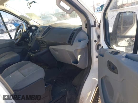 ✅ 2015 Ford Transit Cargo • VIN: 1FTNR1ZM0FKA78069 • Лот: 41396797. Опубликован ранее на IAAI с пробегом 96 001 миль. Бесплатный доступ к архиву аукционных продаж из США и подробный отчёт об истории автомобиля на DreamBid. Изображение 5.