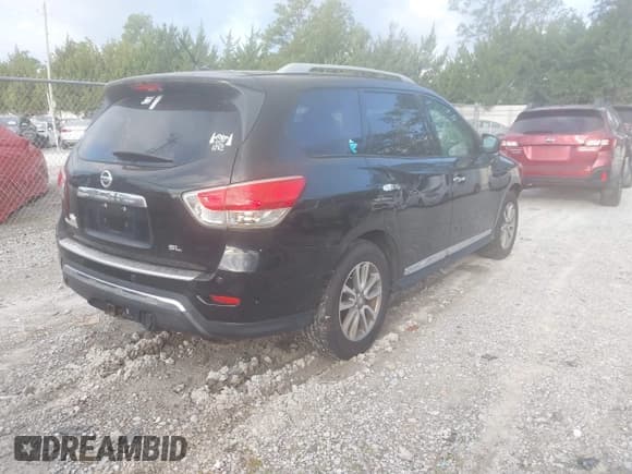 ✅ 2014 Nissan Pathfinder S • VIN: 5N1AR2MN9EC628751 • Lot: 42258114. Listed on IAAI with 108,524 mi. Free auction sales archive from the USA and detailed vehicle history report at DreamBid. Image 4.