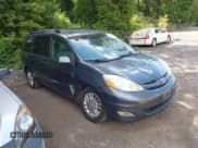 ✅ 2010 Toyota Sienna XLE • VIN: 5TDYK4CC9AS322855 • Lot: 42749513. Listed on IAAI with 205,004 mi. Free auction sales archive from the USA and detailed vehicle history report at DreamBid. Image 1.