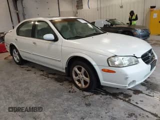✅ 2000 Nissan Maxima GXE • VIN: JN1CA31A9YT217711 • Лот: 43733126. Опубликован ранее на IAAI с пробегом 125 693 миль. Бесплатный доступ к архиву аукционных продаж из США и подробный отчёт об истории автомобиля на DreamBid. Изображение 1.