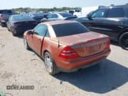 ✅ 2000 Mercedes-Benz SLK 230 Kompressor • VIN: WDBKK47F9YF146067 • Lot: 43165689. Wystawiony na IAAI z przebiegiem 152 388 mil. Bezpłatny archiwum sprzedaży aukcyjnych z USA i szczegółowy raport historii pojazdu na DreamBid. Zdjęcie 3.