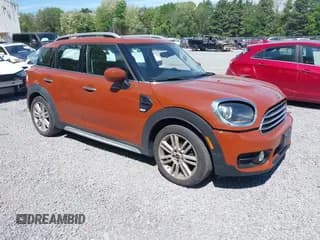 ✅ 2020 MINI Countryman Cooper • VIN: WMZYW3C08L3L09913 • Lot: 42387772. Wystawiony na IAAI z przebiegiem 89 909 mil. Bezpłatny archiwum sprzedaży aukcyjnych z USA i szczegółowy raport historii pojazdu na DreamBid. Zdjęcie 1.