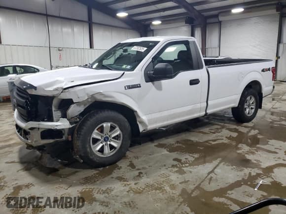 ✅ 2019 Ford F-150 XL • VIN: 1FTMF1EB1KKC19413 • Lot: 47202525. Listed on Copart with 195,441 mi. Free auction sales archive from the USA and detailed vehicle history report at DreamBid. Image 1.
