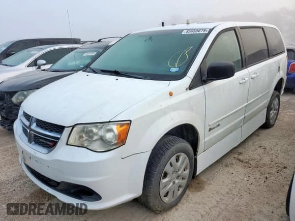 ✅ 2017 Dodge Grand Caravan SE • VIN: 2C7WDGBG9HR738806 • Lot: 85950675. Wystawiony na Copart z przebiegiem 145 436 mil. Bezpłatny archiwum sprzedaży aukcyjnych z USA i szczegółowy raport historii pojazdu na DreamBid. Zdjęcie 1.