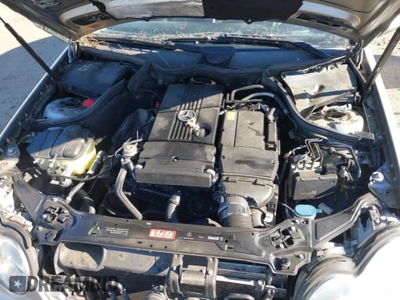 ✅ 2005 Mercedes-Benz C 230 Kompressor • VIN: WDBRF40J65F640304 • Lot: 41331344. Wystawiony na IAAI z przebiegiem 126 574 mil. Bezpłatny archiwum sprzedaży aukcyjnych z USA i szczegółowy raport historii pojazdu na DreamBid. Zdjęcie 10.