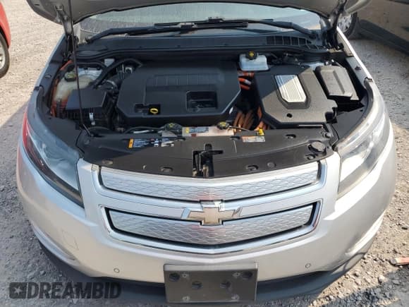 ✅ 2013 Chevrolet Volt • VIN: 1G1RH6E42DU141402 • Lot: 68622824. Wystawiony na Copart z przebiegiem 100 486 mil. Bezpłatny archiwum sprzedaży aukcyjnych z USA i szczegółowy raport historii pojazdu na DreamBid. Zdjęcie 11.