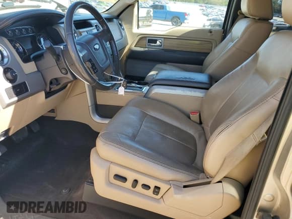 ✅ 2011 Ford F-150 Lariat • VIN: 1FTFW1CT9BFC69702 • Лот: 87272145. Опубликован ранее на Copart с пробегом 89 264 миль. Бесплатный доступ к архиву аукционных продаж из США и подробный отчёт об истории автомобиля на DreamBid. Изображение 7.