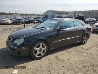 ✅ 2005 Mercedes-Benz CLK 500 • VIN: WDBTJ75J85F159551 • Lot: 48566775. Listed on Copart with 130,371 mi. Free auction sales archive from the USA and detailed vehicle history report at DreamBid. Image 1.