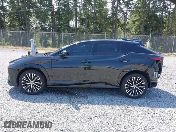 ✅ 2023 Lexus RZ 450e Premium • VIN: JTJAAAAB8PA008582 • Lot: 42574842. Listed on IAAI with 27,428 mi. Free auction sales archive from the USA and detailed vehicle history report at DreamBid. Image 15.