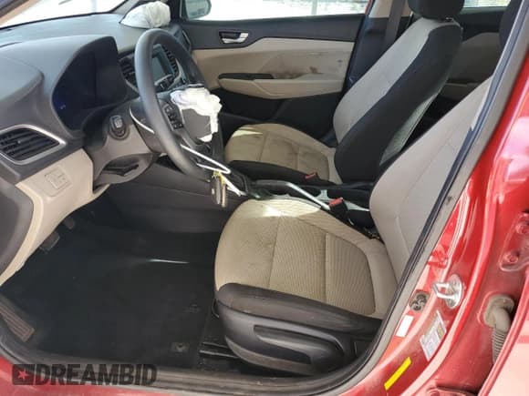 ✅ 2020 Hyundai Accent SE • VIN: 3KPC24A62LE103806 • Лот: 81188114. Опубликован ранее на Copart с пробегом 132 718 миль. Бесплатный доступ к архиву аукционных продаж из США и подробный отчёт об истории автомобиля на DreamBid. Изображение 7.