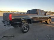 ✅ 1992 GMC Sierra 2500 • VIN: 2GTGK29K5N1524944 • Lot: 75179194. Wystawiony na Copart z przebiegiem 174 844 mil. Bezpłatny archiwum sprzedaży aukcyjnych z USA i szczegółowy raport historii pojazdu na DreamBid. Zdjęcie 3.